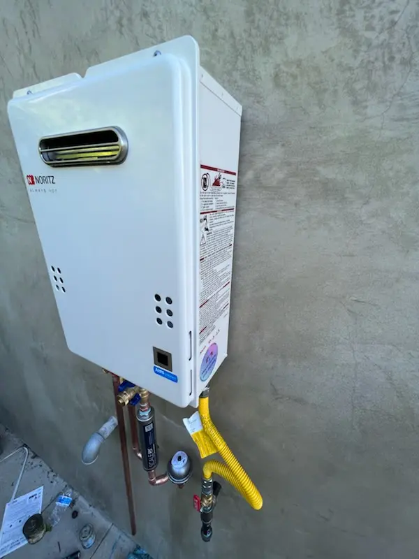 Tankless water heater installation for Hunt homes